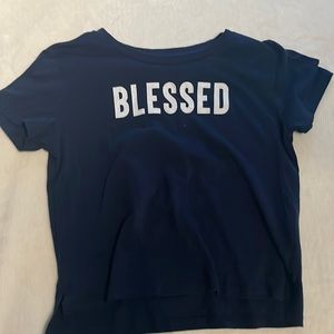 Freeze t-shirt size small in the color navy